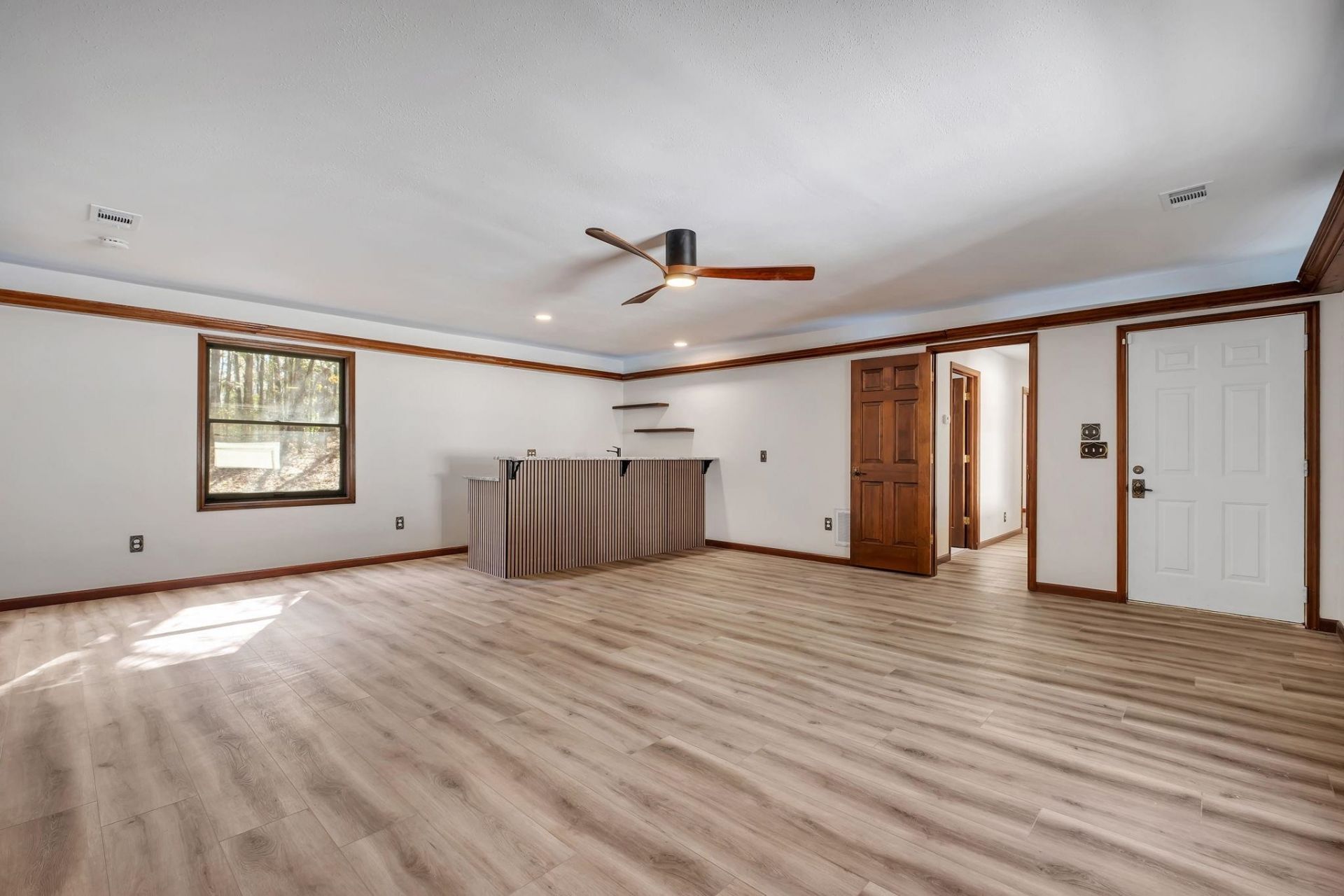 6375 Thomasville Road, Tallahassee, FL 32312 Photo