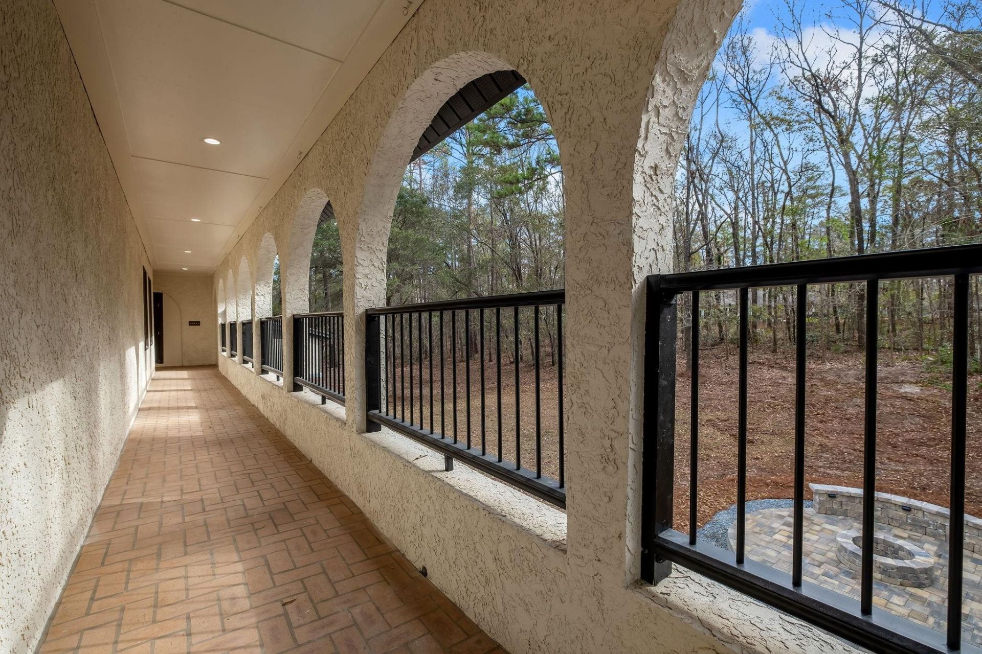 6375 Thomasville Road, Tallahassee, FL 32312 Photo