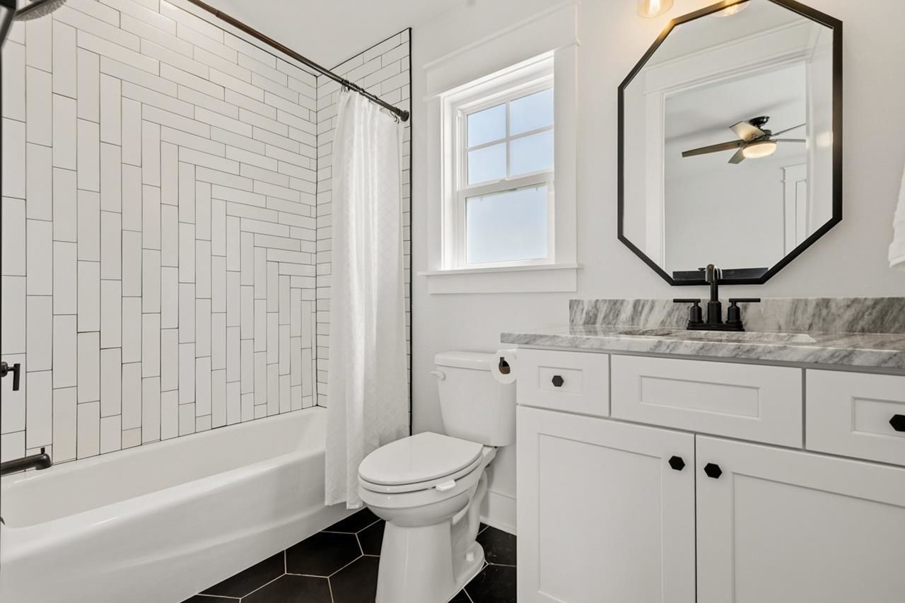 3038 Four Oaks Boulevard, Tallahassee, FL 32311 Photo