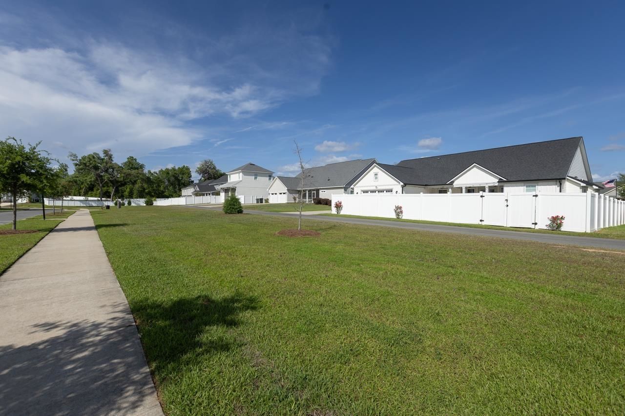 3038 Four Oaks Boulevard, Tallahassee, FL 32311 Photo