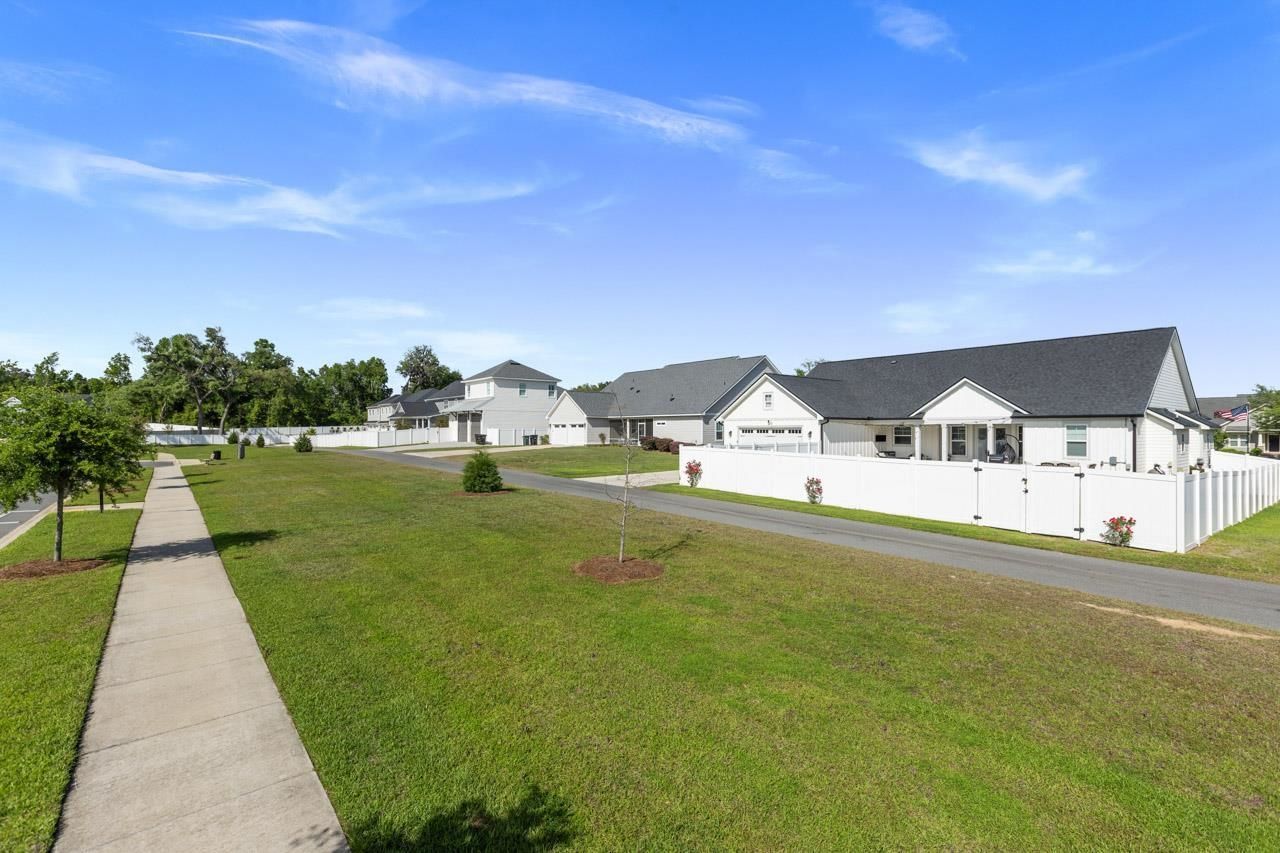 3038 Four Oaks Boulevard, Tallahassee, FL 32311 Photo