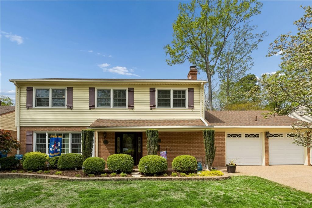 657 E Coral Key, Virginia Beach, VA 23452 Main Photo