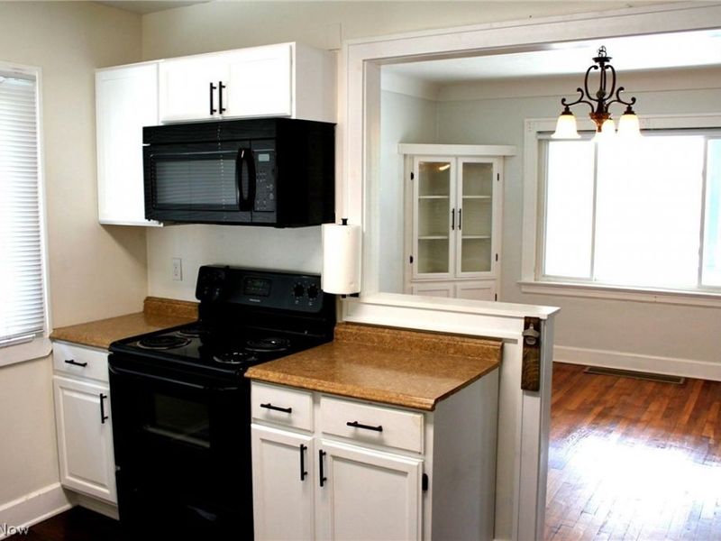 3729 W 128th Street, Cleveland, OH 44111 Photo 3