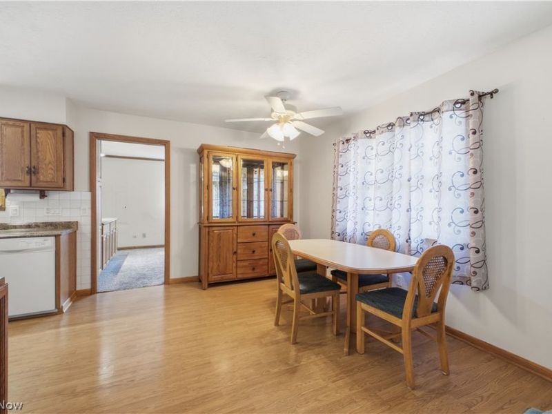 1029 Woodglen Avenue, Newton Falls, OH 44444 Photo 11