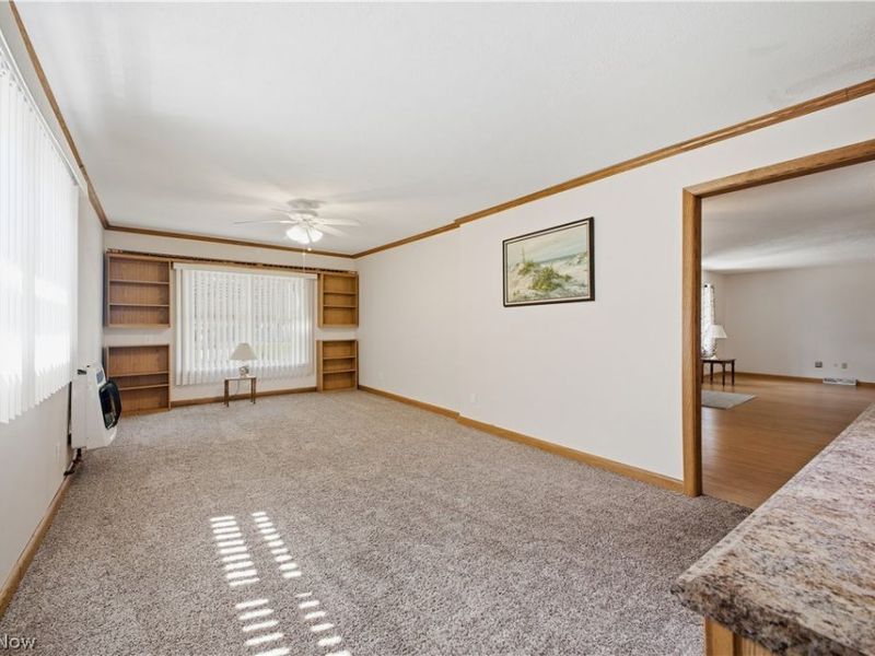 1029 Woodglen Avenue, Newton Falls, OH 44444 Photo 14