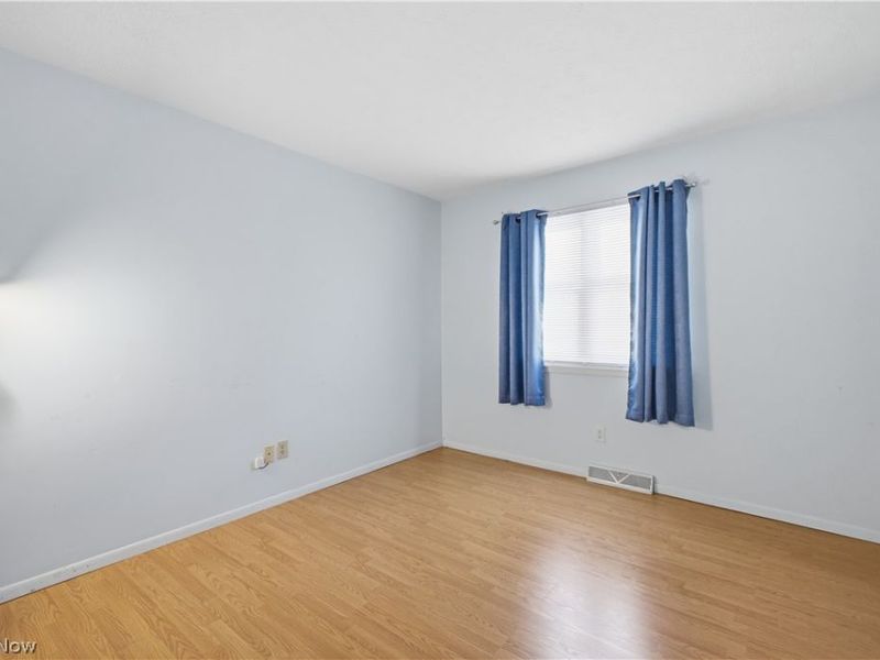 1029 Woodglen Avenue, Newton Falls, OH 44444 Photo 23