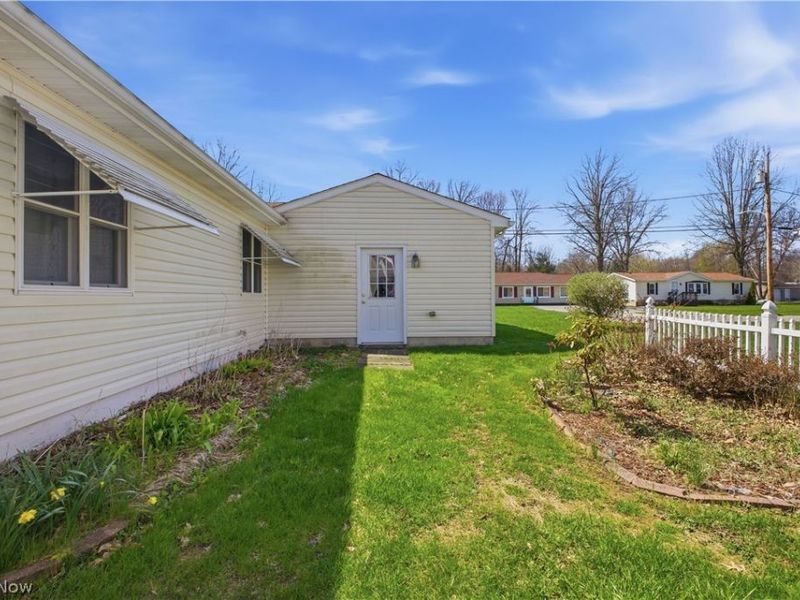 1029 Woodglen Avenue, Newton Falls, OH 44444 Photo 27