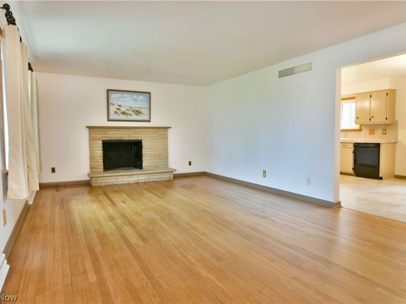 225 Durst Drive NW, Warren, OH 44483 Photo 17