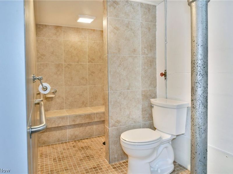 225 Durst Drive NW, Warren, OH 44483 Photo 41