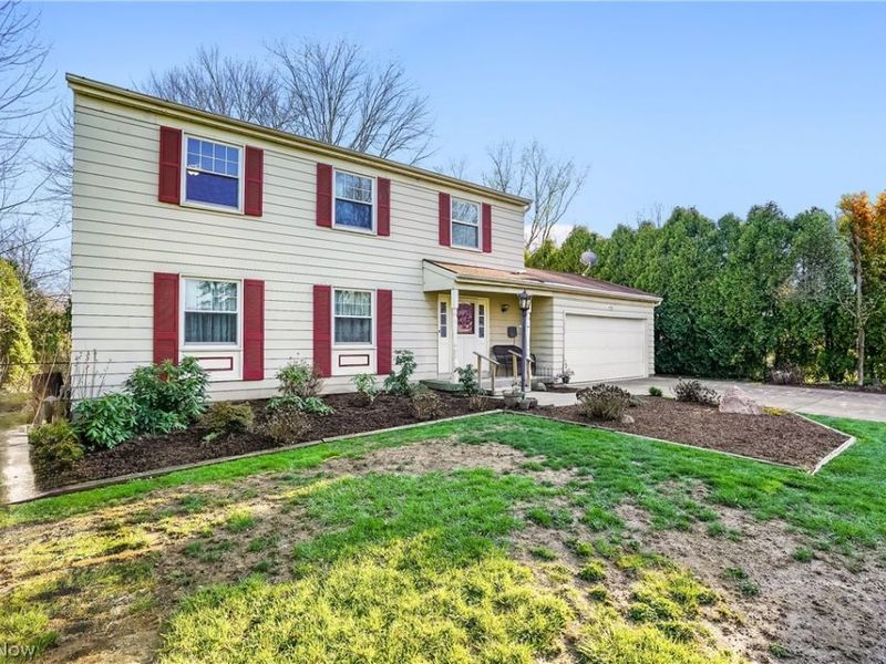 3750 Allenwood Drive SE, Howland, OH 44484 Photo 3