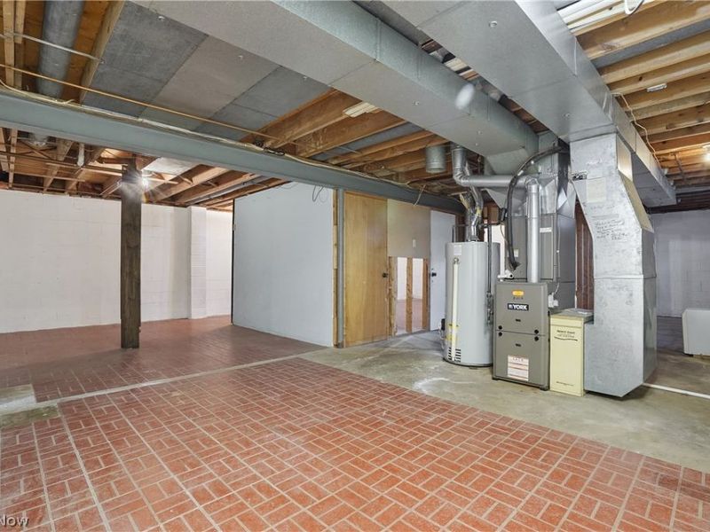 3750 Allenwood Drive SE, Howland, OH 44484 Photo 37