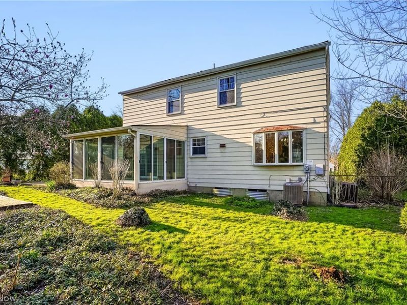 3750 Allenwood Drive SE, Howland, OH 44484 Photo 7