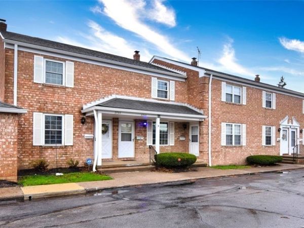 37312 Euclid Avenue, Willoughby, OH 44094