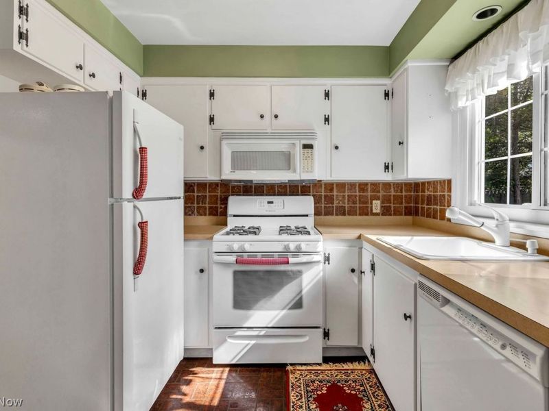 1783 Maywood Road, South Euclid, OH 44121 Photo 6