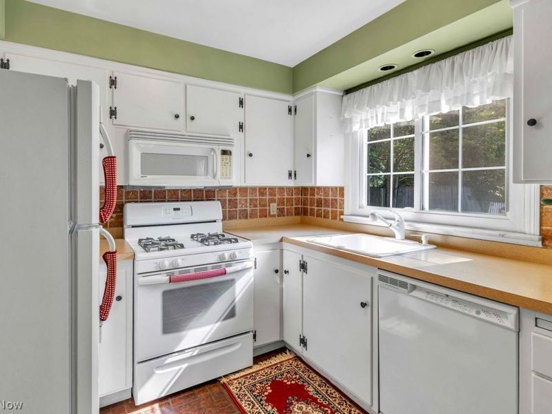 1783 Maywood Road, South Euclid, OH 44121 Photo 7