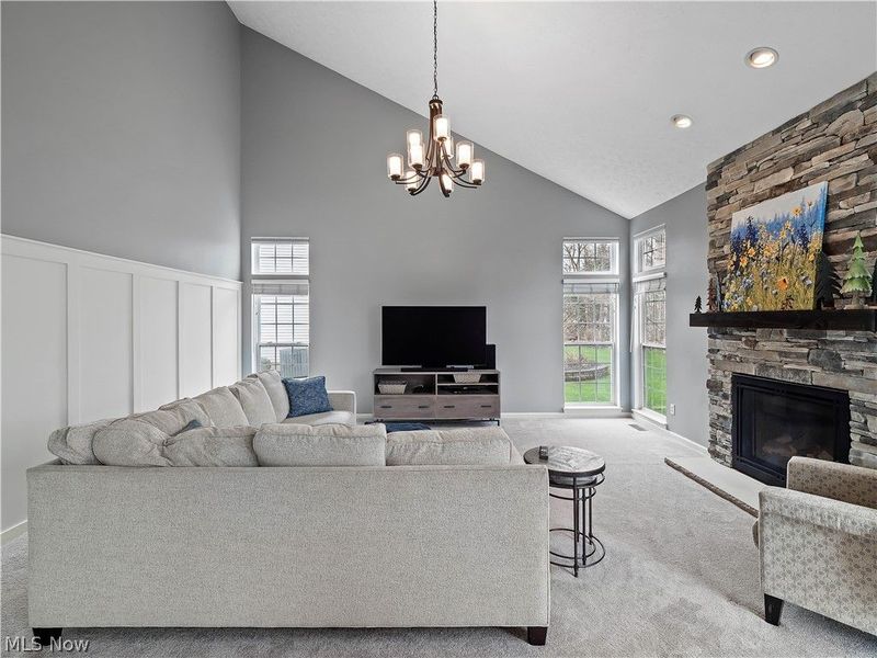 9202 Lake View Drive, Olmsted Falls, OH 44138 Photo 14