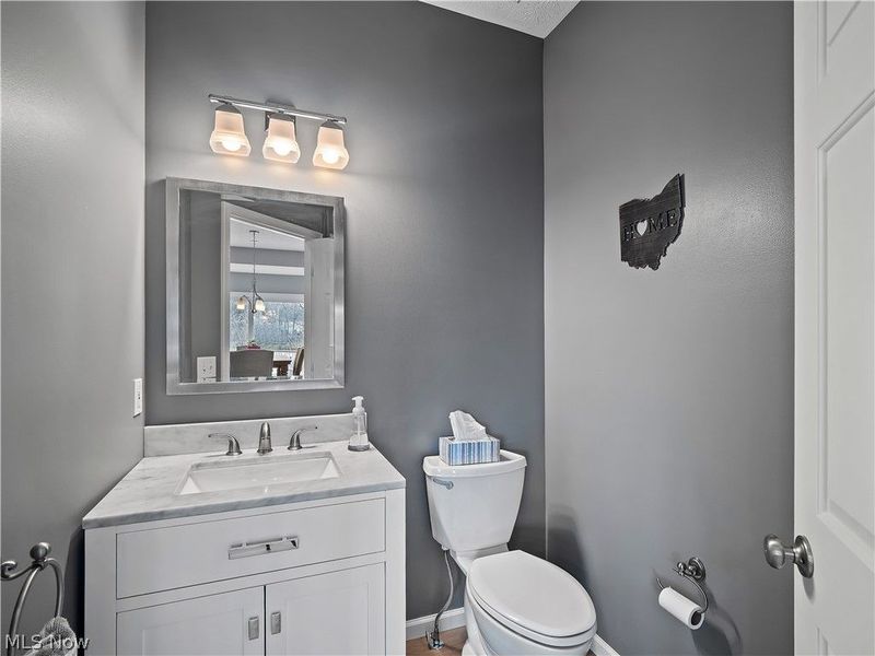 9202 Lake View Drive, Olmsted Falls, OH 44138 Photo 17