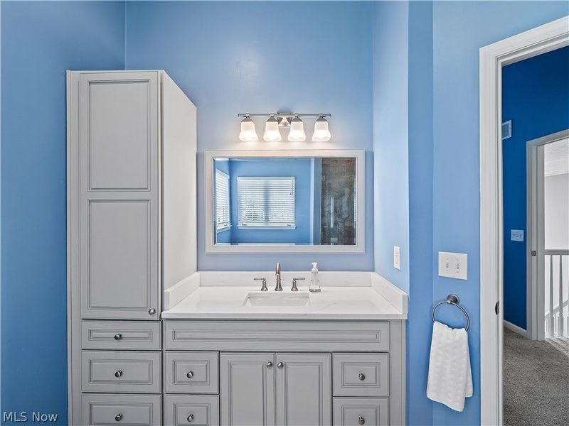 9202 Lake View Drive, Olmsted Falls, OH 44138 Photo 26