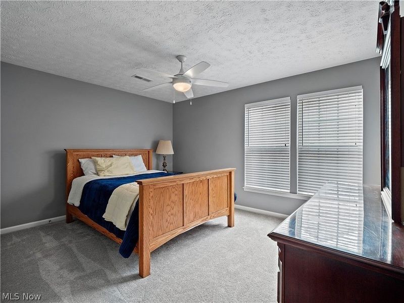 9202 Lake View Drive, Olmsted Falls, OH 44138 Photo 29