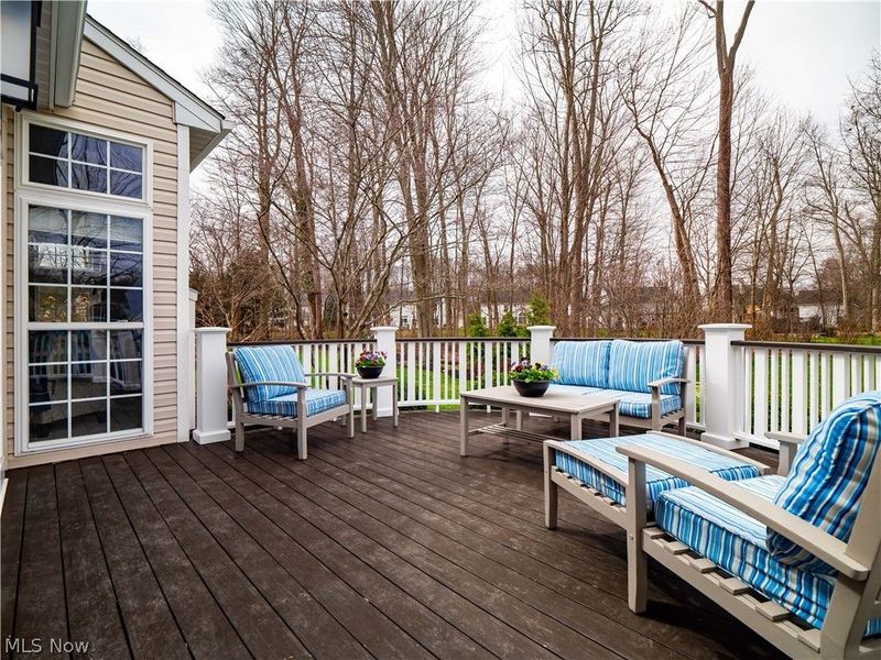 9202 Lake View Drive, Olmsted Falls, OH 44138 Photo 46