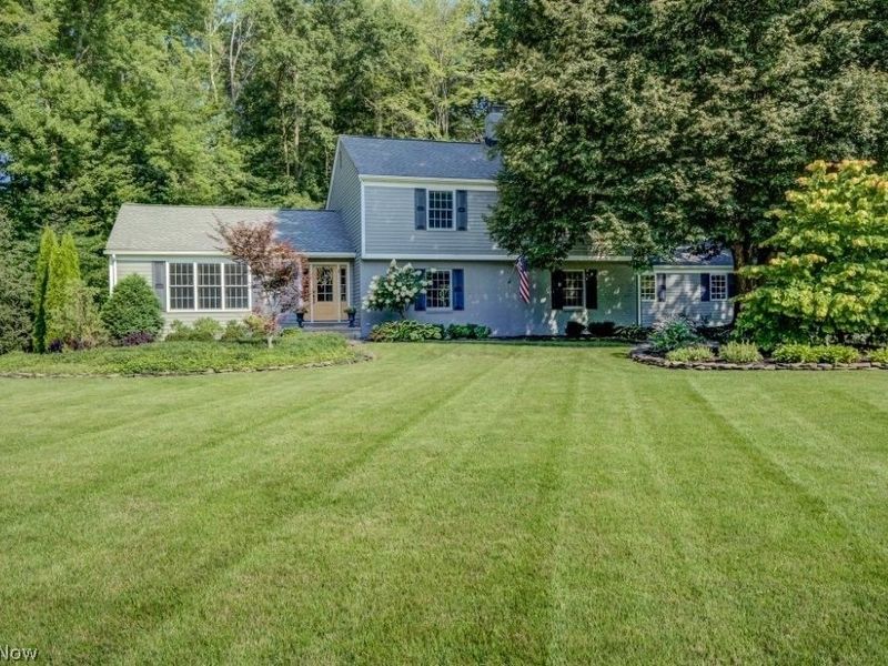 107 Anglers Drive, Chagrin Falls, OH 44022 Photo 2