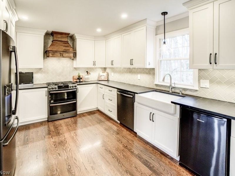 107 Anglers Drive, Chagrin Falls, OH 44022 Photo 8