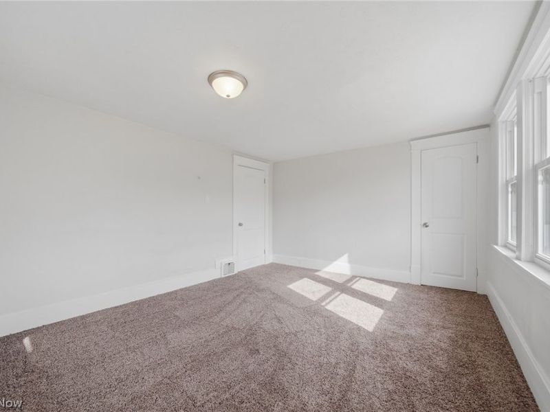 912 Ashland Avenue, Akron, OH 44311 Photo 18