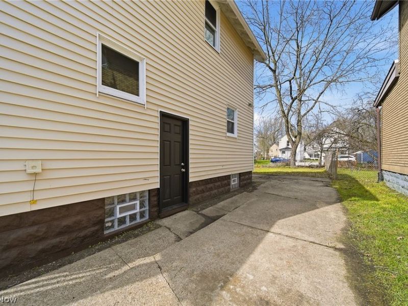 912 Ashland Avenue, Akron, OH 44311 Photo 3