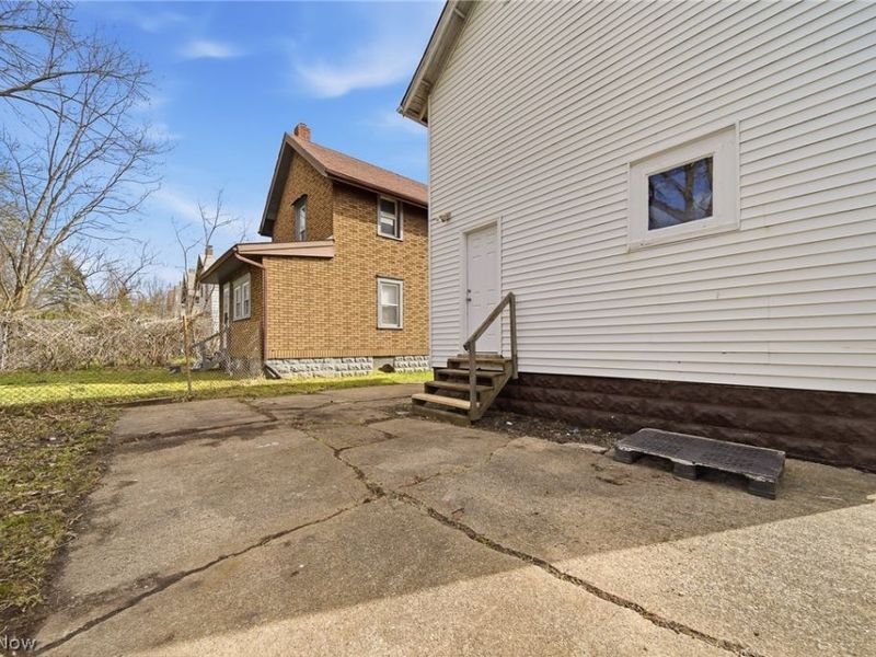 912 Ashland Avenue, Akron, OH 44311 Photo 6