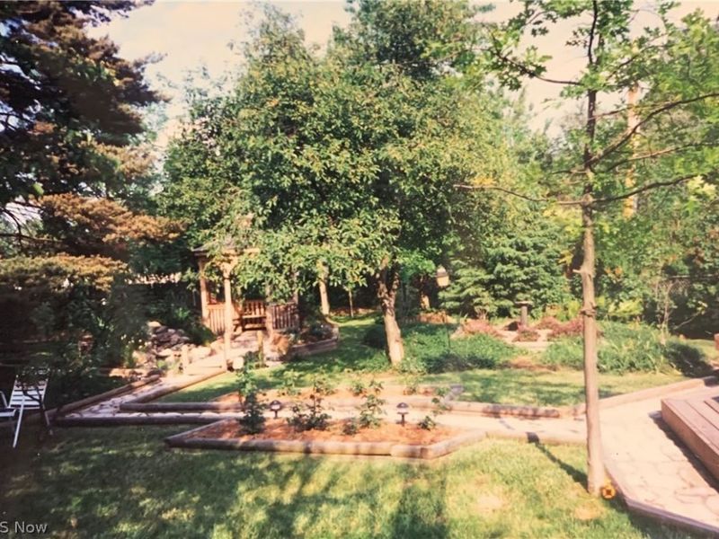 5643 Park Ridge Drive, North Olmsted, OH 44070 Photo 44