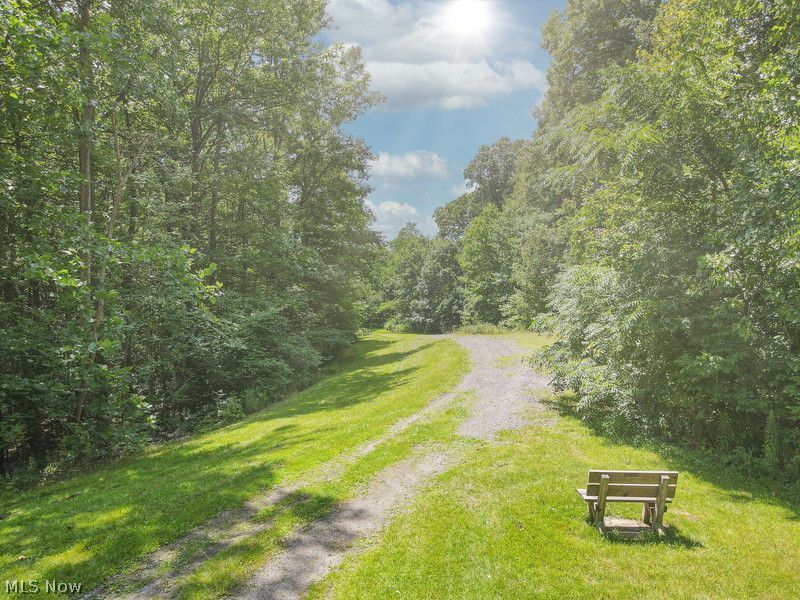 7480 Faraway Trail, Chagrin Falls, OH 44023 Photo 41