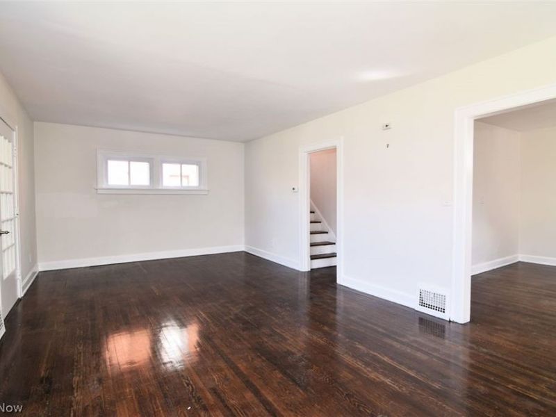 2339 Canterbury Road, University Heights, OH 44118 Photo 11