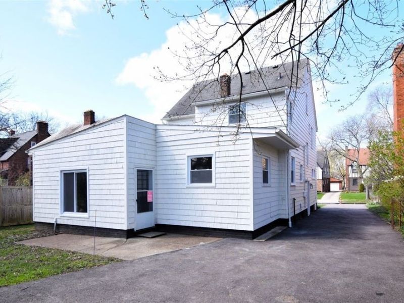 2339 Canterbury Road, University Heights, OH 44118 Photo 28