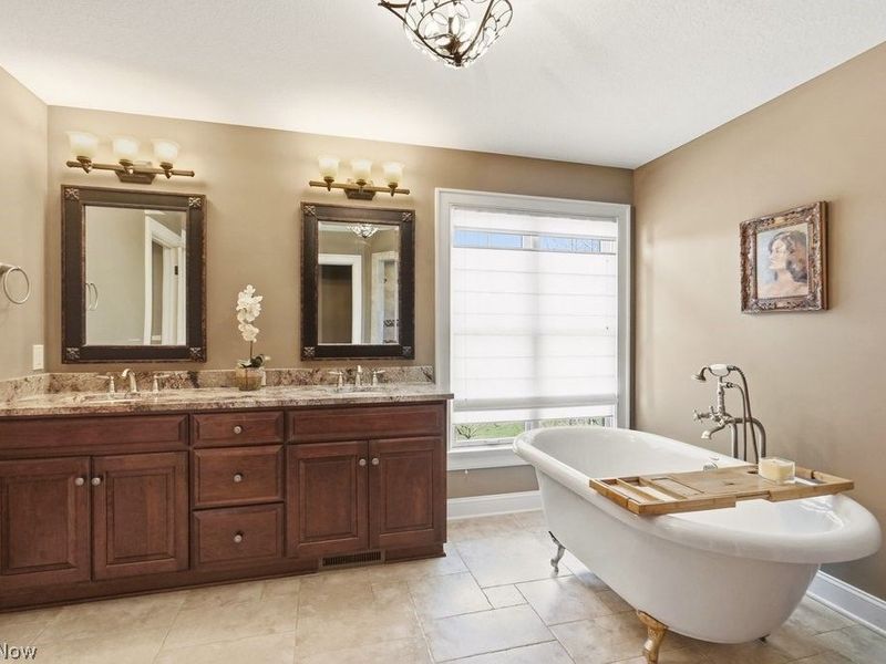 2566 Morning Star Drive, Hinckley, OH 44233 Photo 23