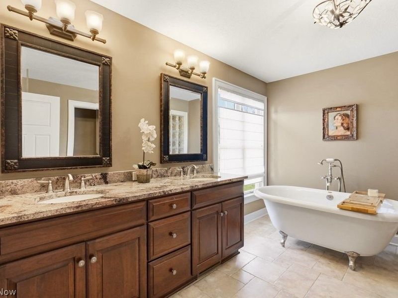 2566 Morning Star Drive, Hinckley, OH 44233 Photo 24