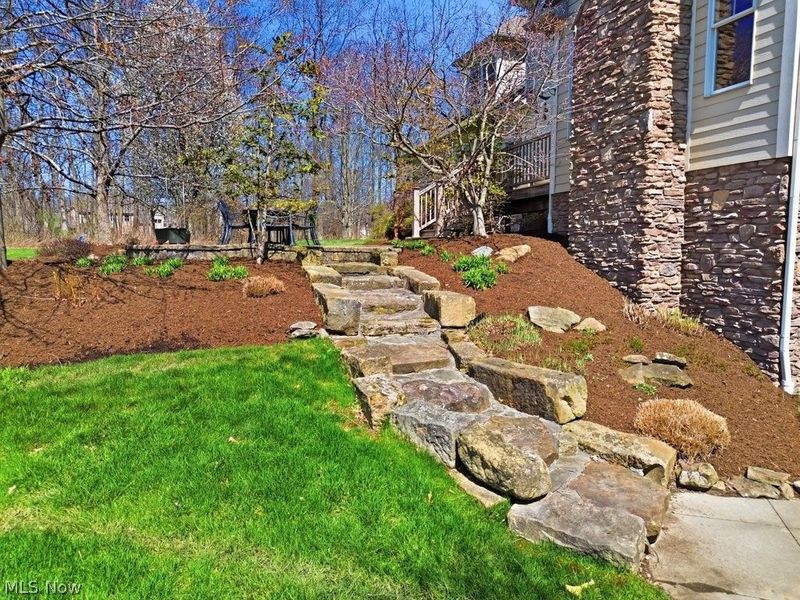 2566 Morning Star Drive, Hinckley, OH 44233 Photo 3