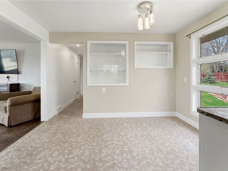 311 Rose Lane Street SE, North Canton, OH 44720 Photo 11