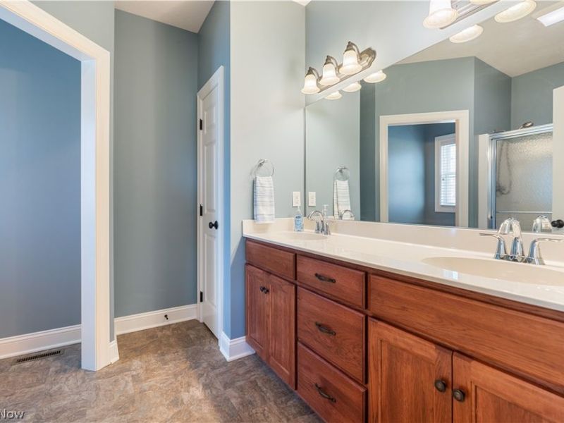 7788 Sandpiper Avenue NW, North Canton, OH 44720 Photo 19