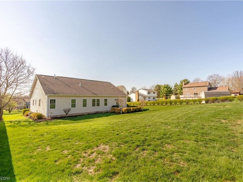 7788 Sandpiper Avenue NW, North Canton, OH 44720 Photo 32