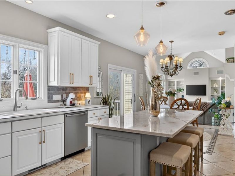 1010 Orchard Lane, Broadview Heights, OH 44147 Photo 11