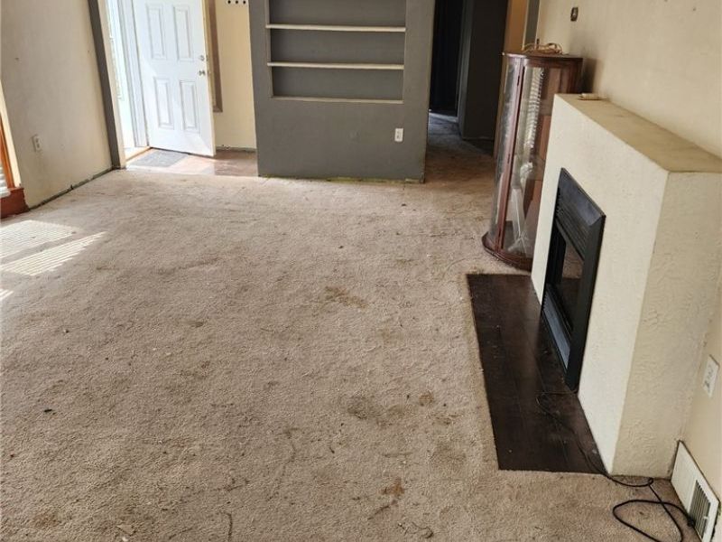 31376 Lorain Road, North Olmsted, OH 44070 Photo 5