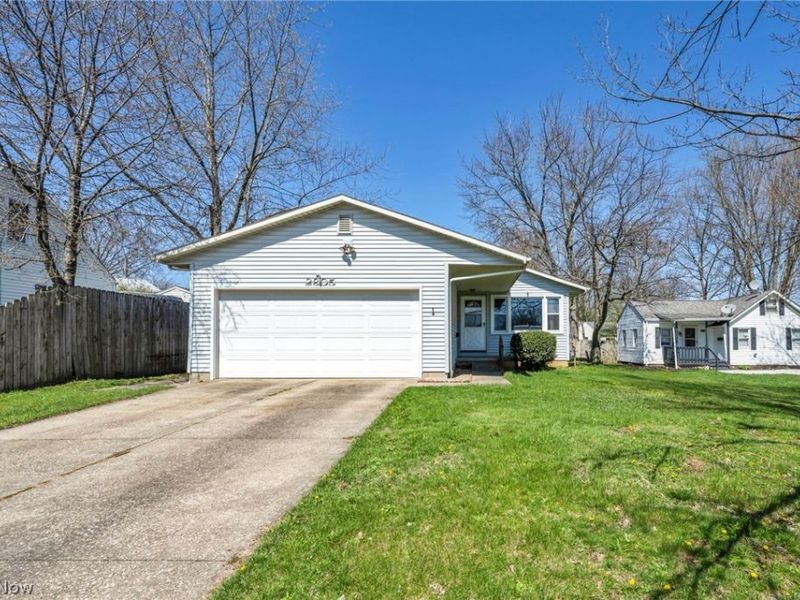 2805 Shelburn Avenue, Akron, OH 44312 Photo 1