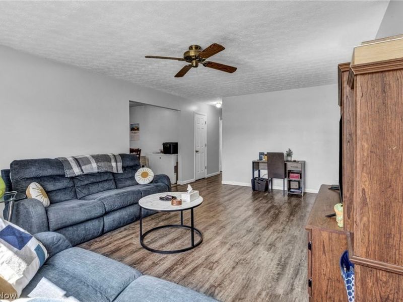 2805 Shelburn Avenue, Akron, OH 44312 Photo 5