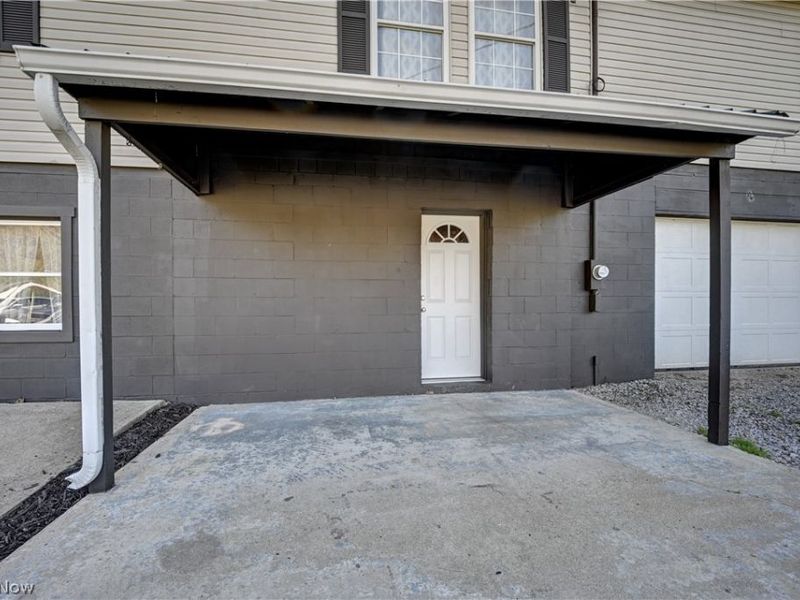 4747 Indian Hill Road SE, Uhrichsville, OH 44683 Photo 3