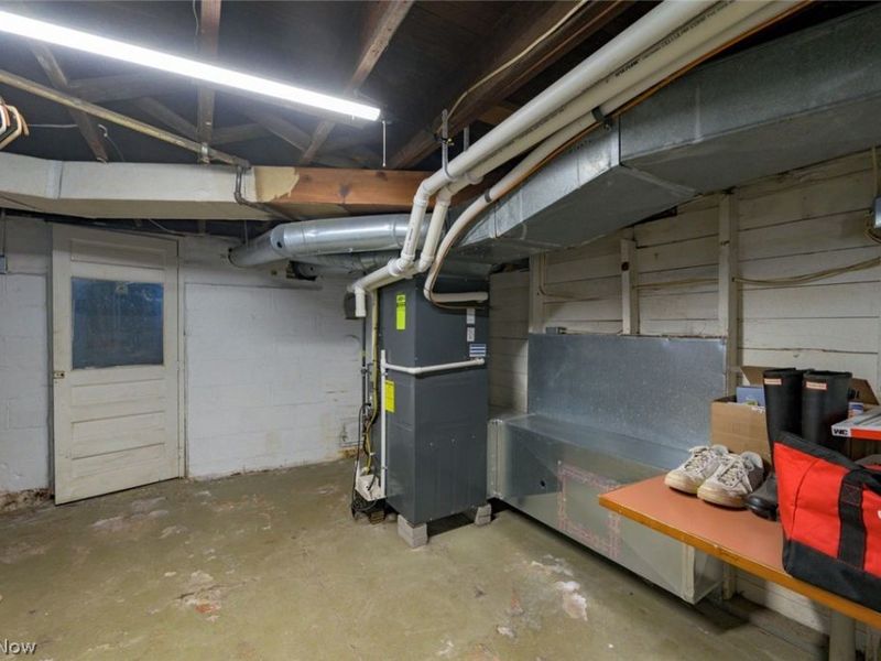 245 S Freedom Street, Ravenna, OH 44266 Photo 38