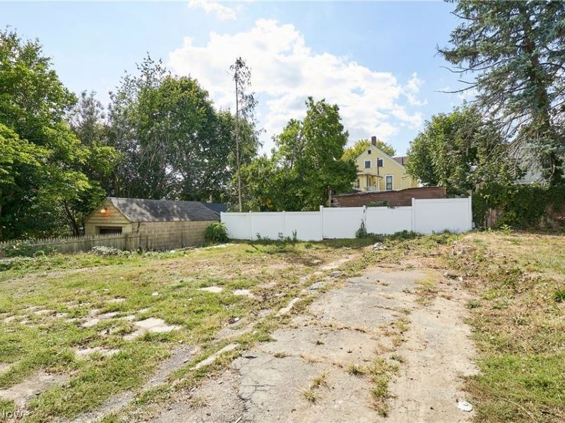 2154 12th Street SW, Akron, OH 44314 Photo 27