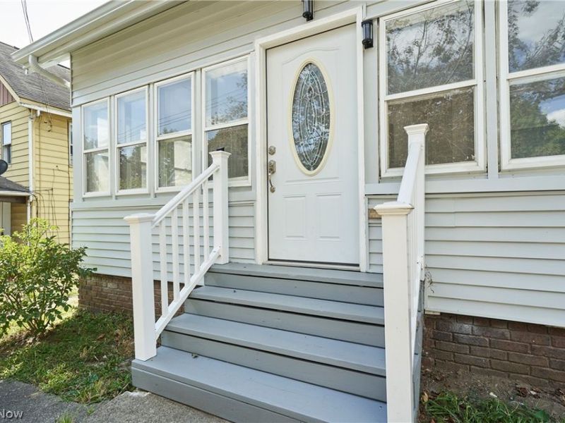 2154 12th Street SW, Akron, OH 44314 Photo 3