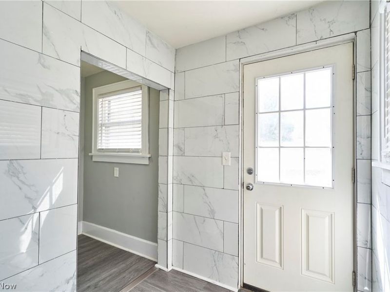 2154 12th Street SW, Akron, OH 44314 Photo 4