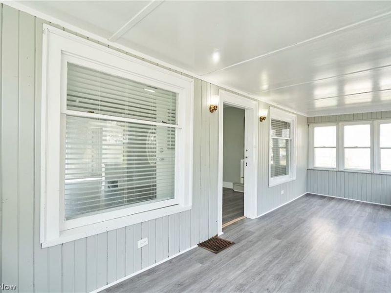 2154 12th Street SW, Akron, OH 44314 Photo 9