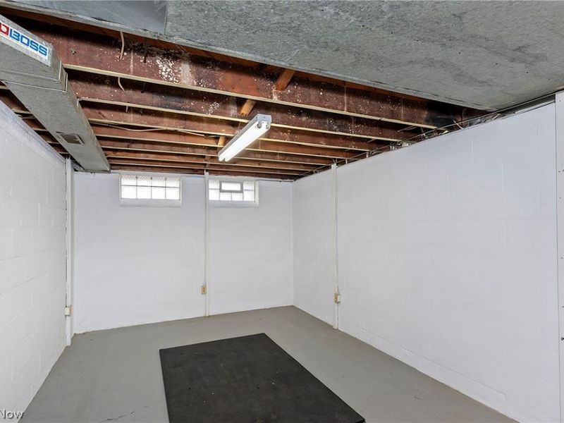 30104 Warren Road, Wickliffe, OH 44092 Photo 33